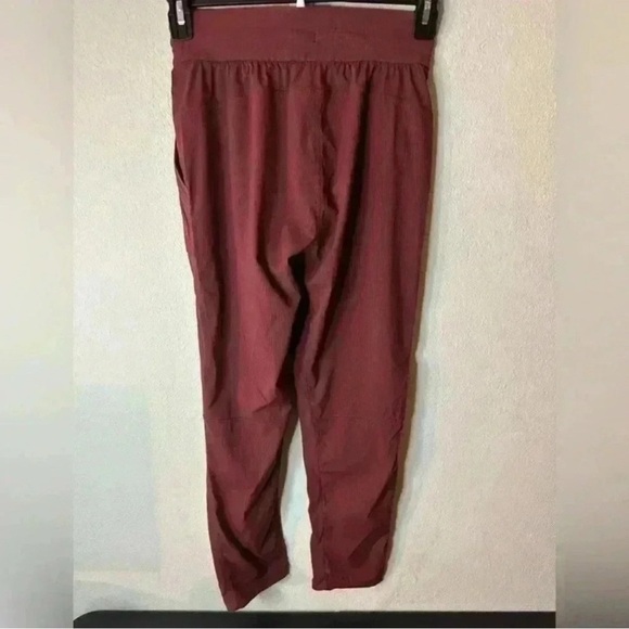 Lululemon Beyond the Studio Pant color: Savannah 
size 4 - Picture 4 of 6
